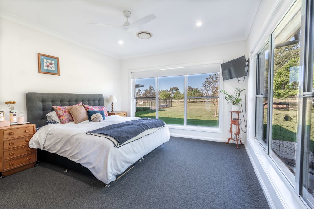 10 South Buninyong Road, Dubbo, NSW, 2830 - Image 9