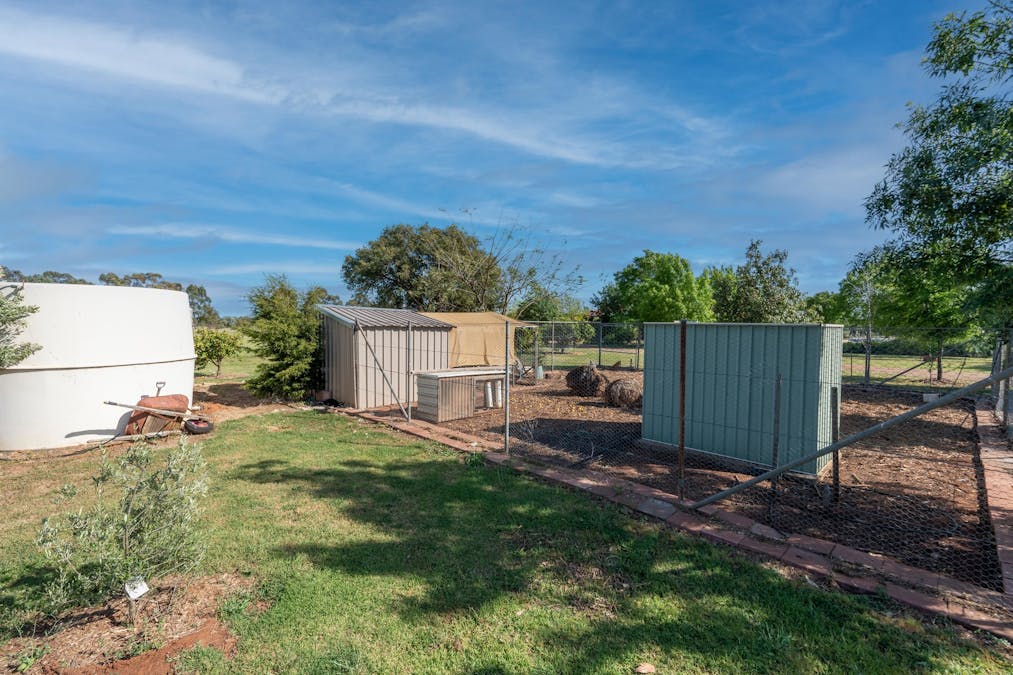 10 South Buninyong Road, Dubbo, NSW, 2830 - Image 25
