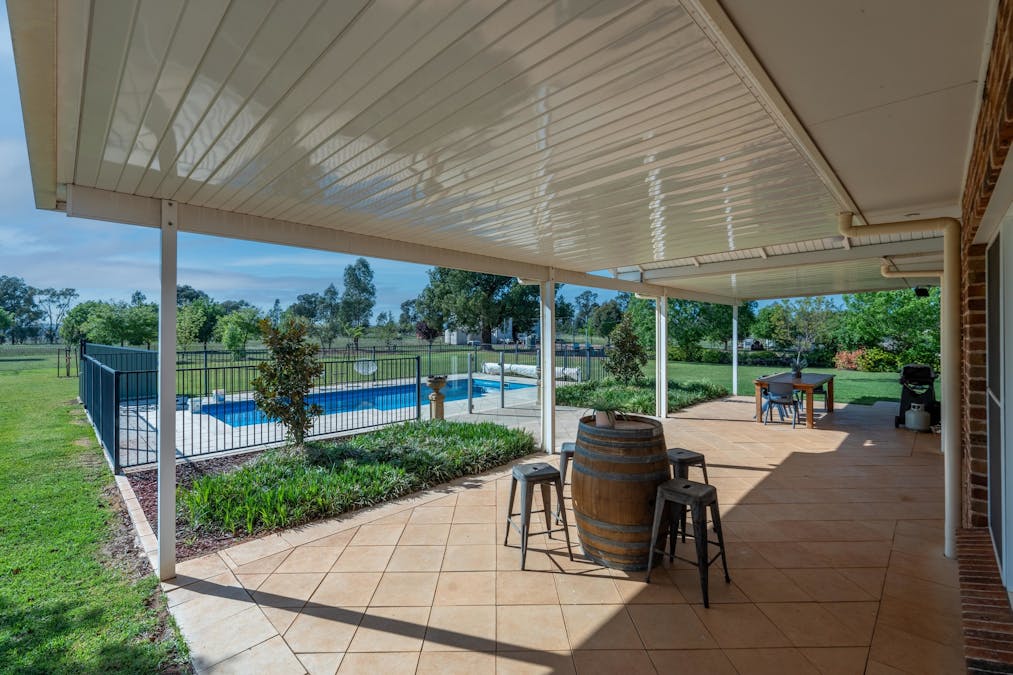10 South Buninyong Road, Dubbo, NSW, 2830 - Image 2