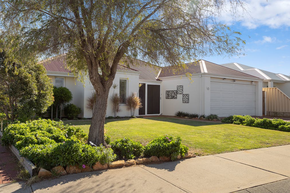 10 Kambany Approach, Dalyellup, WA, 6230 - Image 1