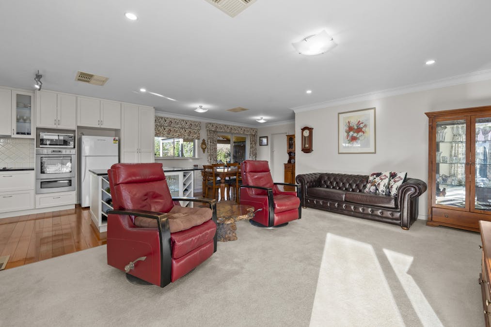 9 Bury Street, Euroa, VIC, 3666 - Image 6