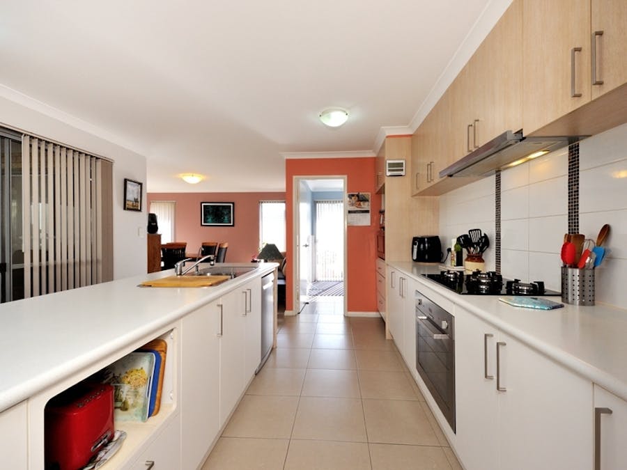 14 Carcione Avenue, Secret Harbour, WA, 6173 - Image 6
