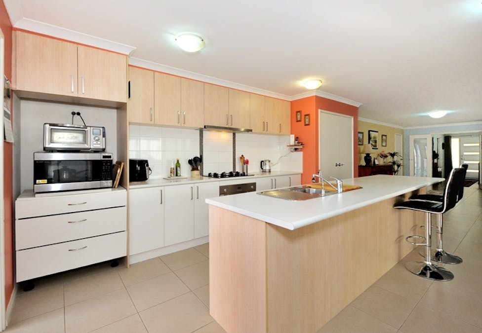 14 Carcione Avenue, Secret Harbour, WA, 6173 - Image 7
