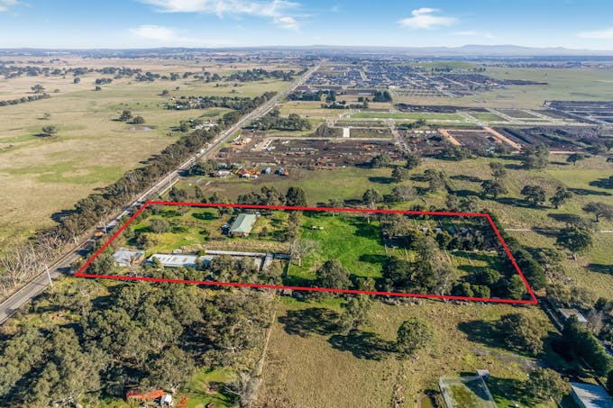 1343-1345 Donnybrook Road, Woodstock, VIC, 3751 - Image 1