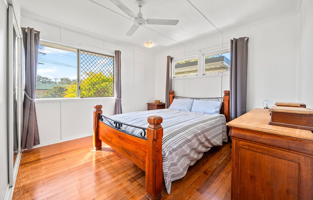 8 Larsen Street, West Gladstone, QLD, 4680 - Image 4