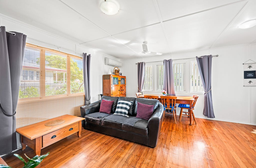 8 Larsen Street, West Gladstone, QLD, 4680 - Image 3