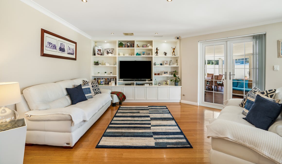 39 Lombadina Parade, Secret Harbour, WA, 6173 - Image 9