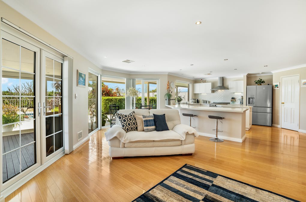 39 Lombadina Parade, Secret Harbour, WA, 6173 - Image 8