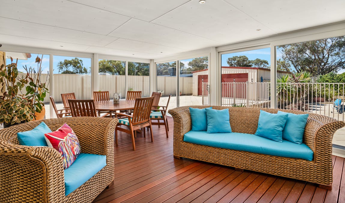 39 Lombadina Parade, Secret Harbour, WA, 6173 - Image 22