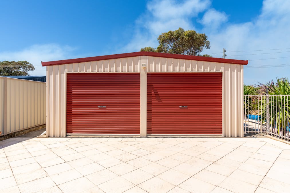 39 Lombadina Parade, Secret Harbour, WA, 6173 - Image 27