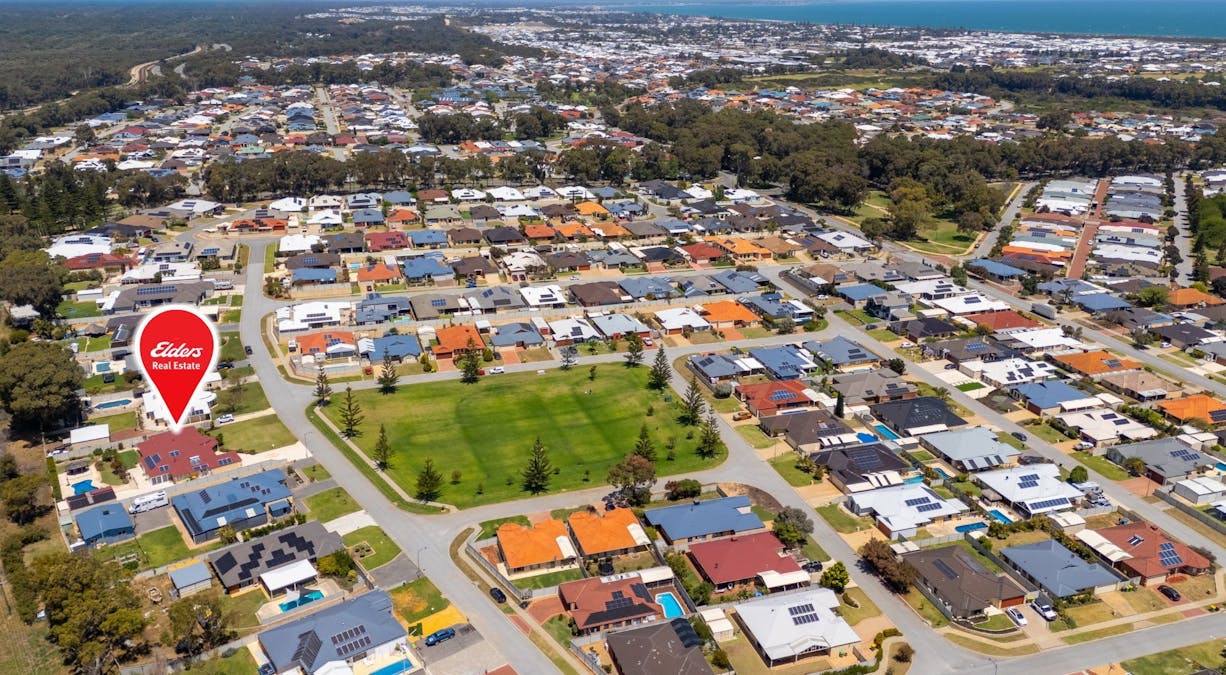 39 Lombadina Parade, Secret Harbour, WA, 6173 - Image 4