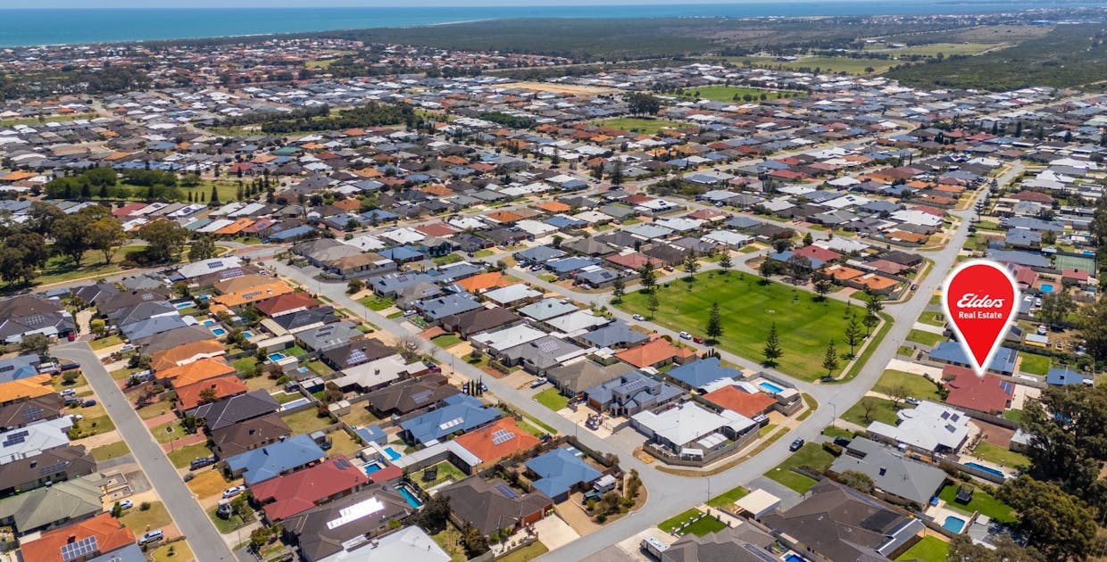 39 Lombadina Parade, Secret Harbour, WA, 6173 - Image 5