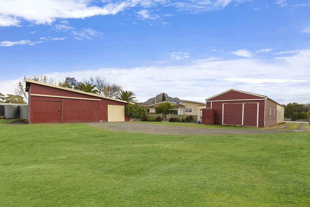 119-121 Wills Street, Dunkeld, VIC, 3294 - Image 11