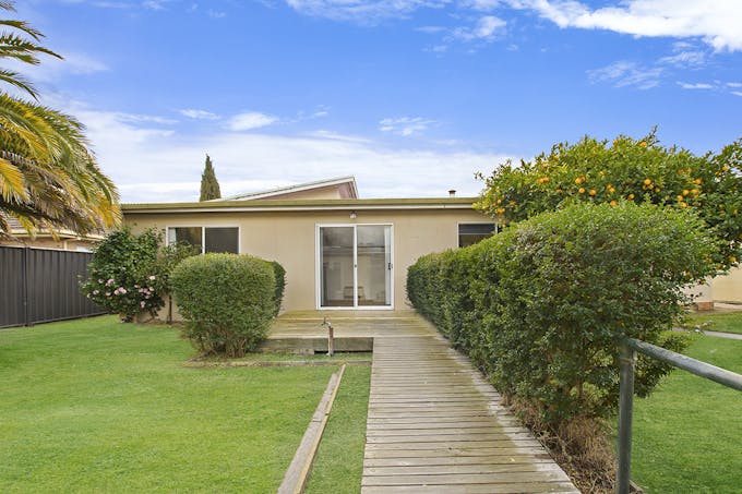 119-121 Wills Street, Dunkeld, VIC, 3294 - Image 1