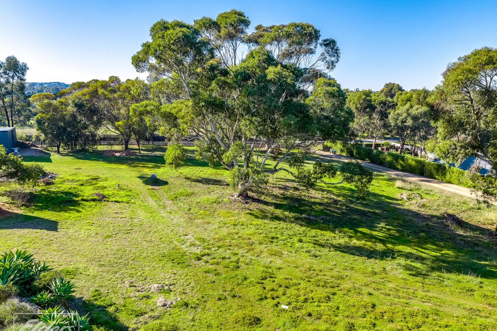 7,11 & 11A/7, 11 Berwick Crescent, Strathalbyn, SA, 5255 - Image 10