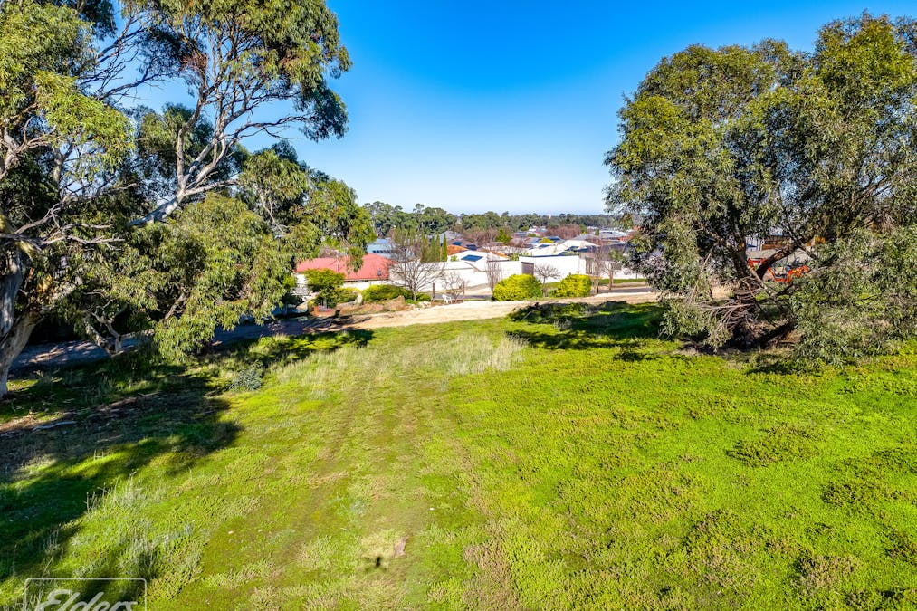 7,11 & 11A/7, 11 Berwick Crescent, Strathalbyn, SA, 5255 - Image 11