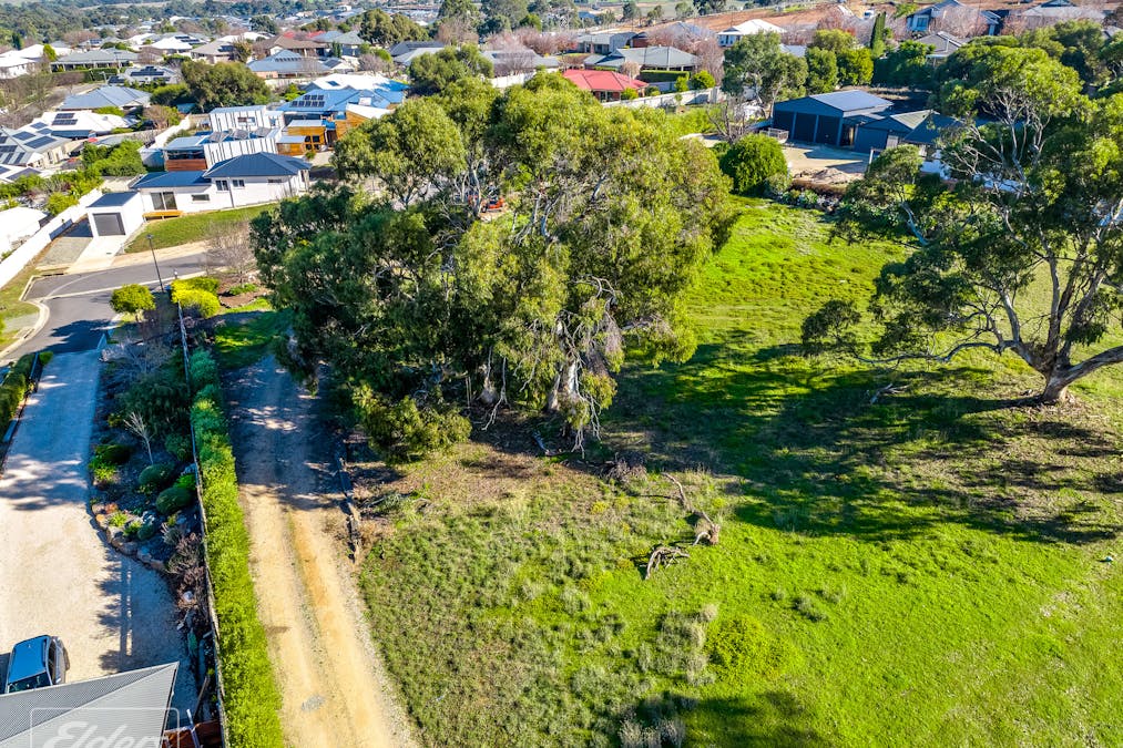 7,11 & 11A/7, 11 Berwick Crescent, Strathalbyn, SA, 5255 - Image 12