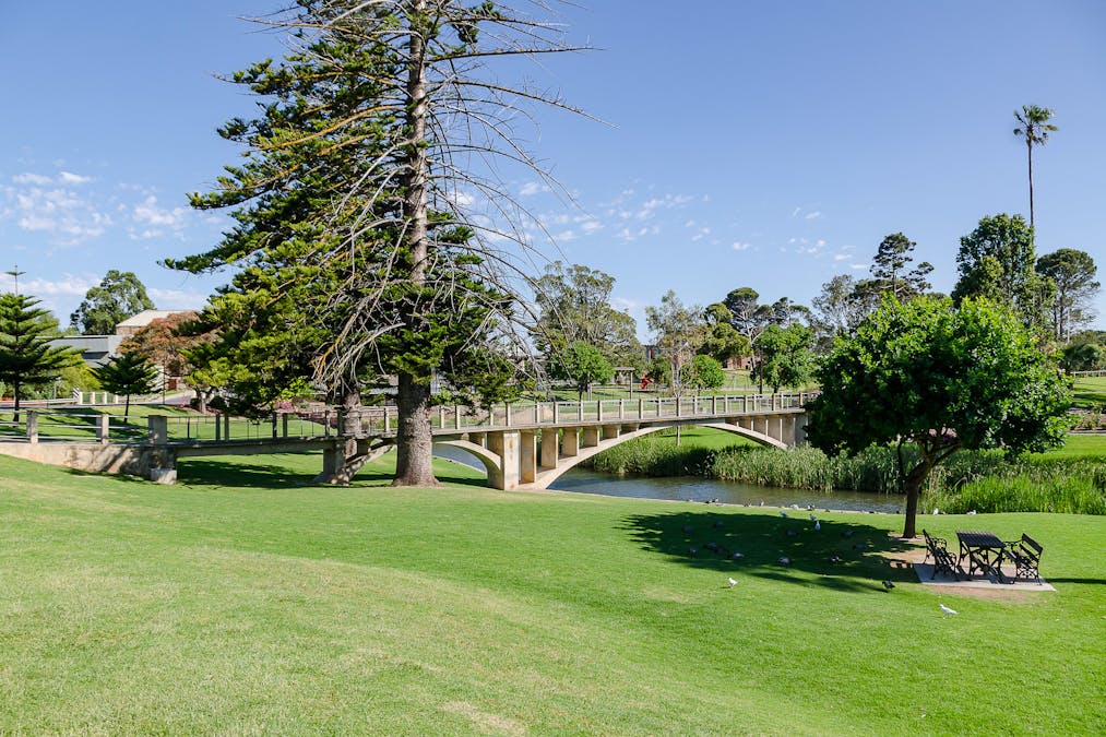 7,11 & 11A/7, 11 Berwick Crescent, Strathalbyn, SA, 5255 - Image 19