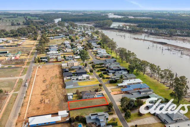 17 Lakeside Drive — photo from Elders Real Estate Yarrawonga