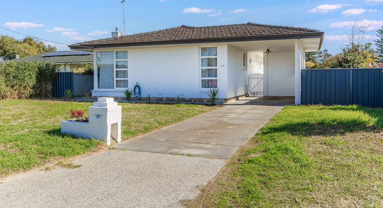 13 Leo Place, Rockingham, WA, 6168 - Image 2