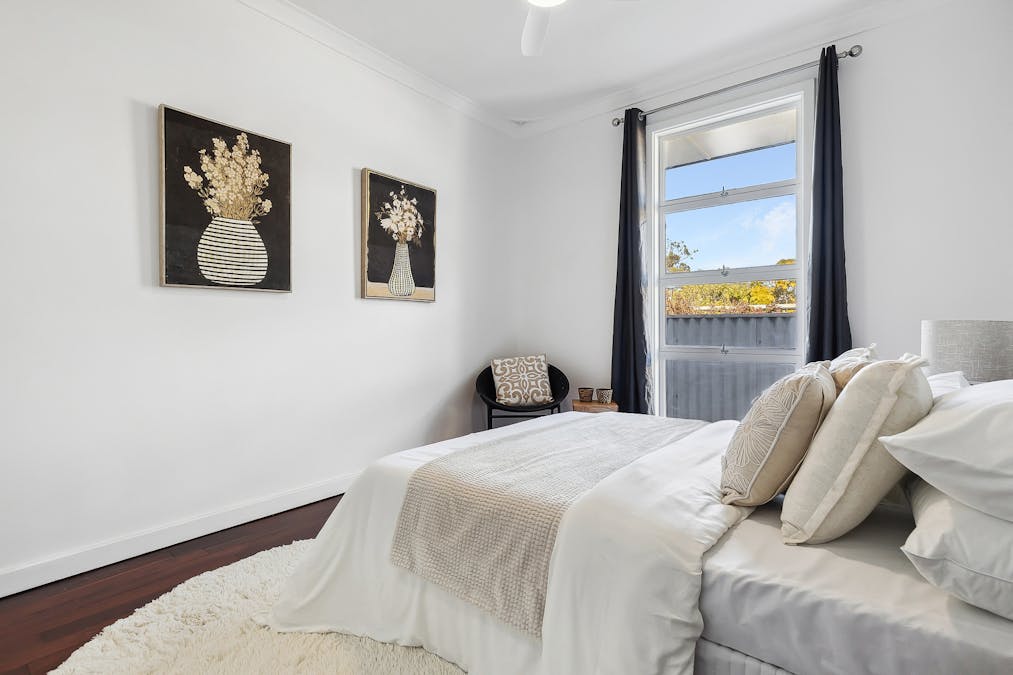 13 Leo Place, Rockingham, WA, 6168 - Image 17