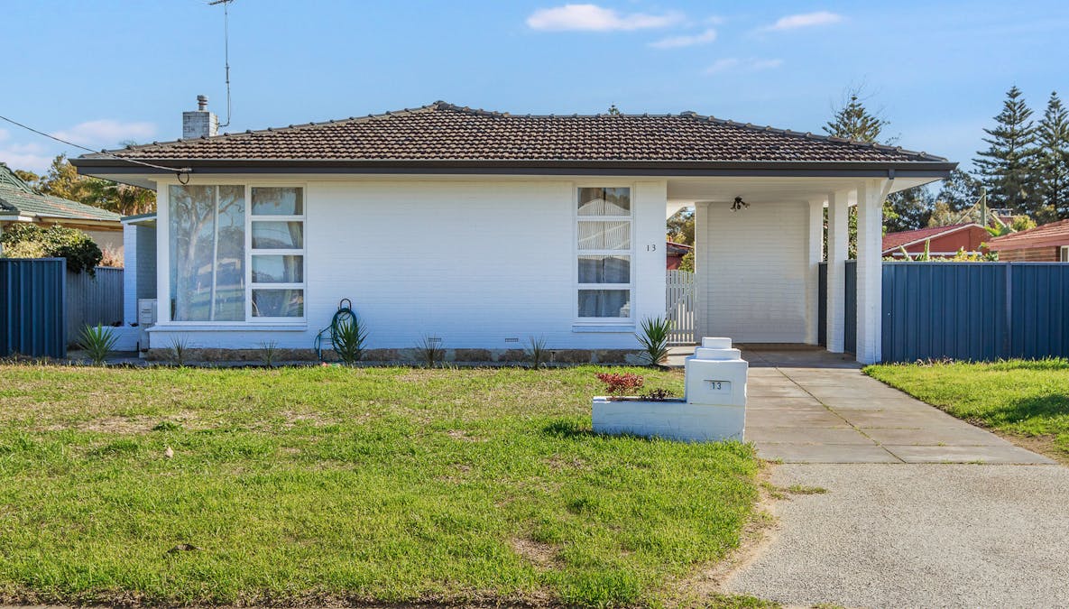 13 Leo Place, Rockingham, WA, 6168 - Image 1