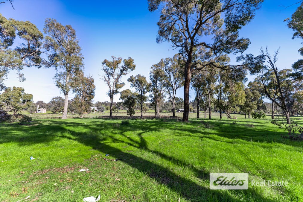 33 Bradbury Road, Collie Burn, WA, 6225 - Image 18