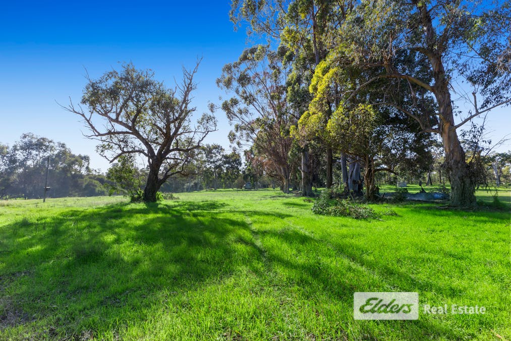 33 Bradbury Road, Collie Burn, WA, 6225 - Image 13