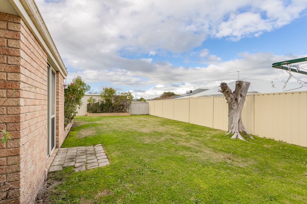 16 Donnelly Court, West Busselton, WA, 6280 - Image 25