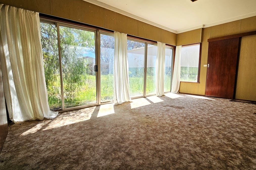23 Bennett Street, Lake Grace, WA, 6353 - Image 11