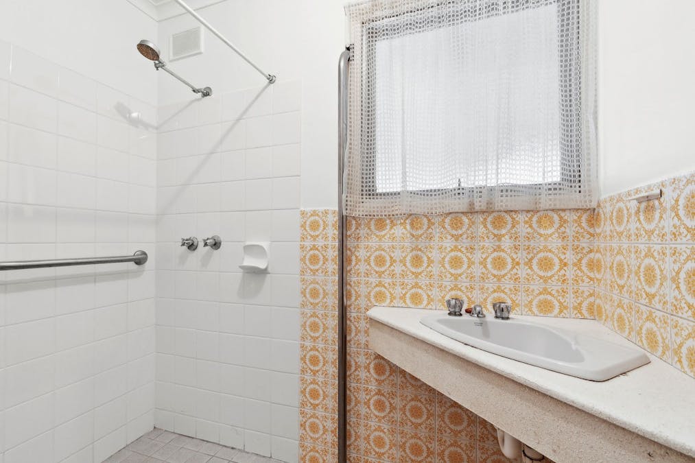 20 Eringa Avenue, Loxton, SA, 5333 - Image 10