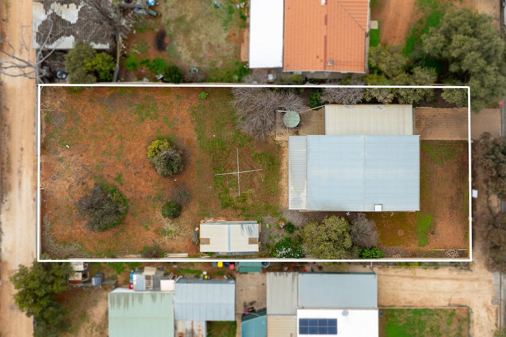 20 Eringa Avenue, Loxton, SA, 5333 - Image 13