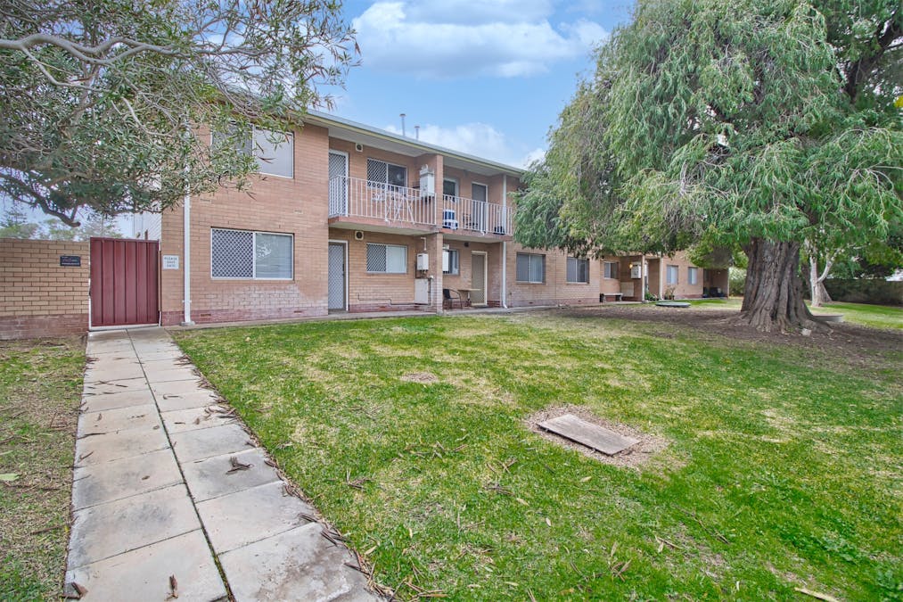 3/12 Harrison Street, Rockingham, WA, 6168 - Image 4