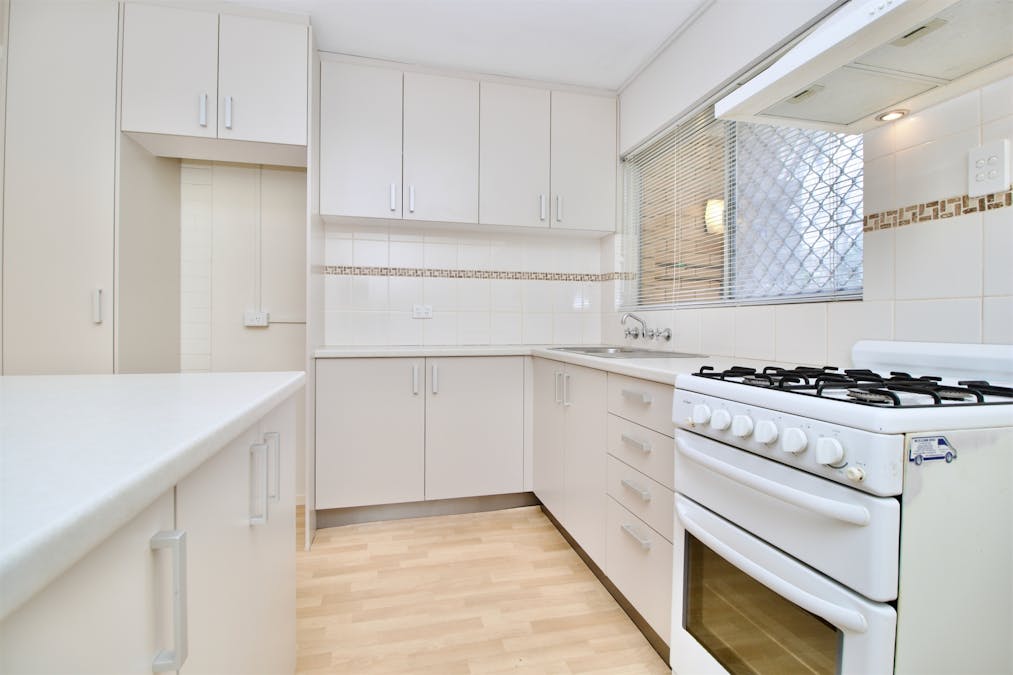 3/12 Harrison Street, Rockingham, WA, 6168 - Image 6