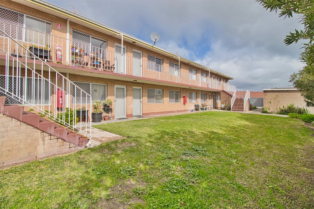 3/12 Harrison Street, Rockingham, WA, 6168 - Image 20