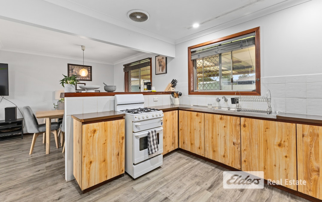 13 Archer Street, Collie, WA, 6225 - Image 5