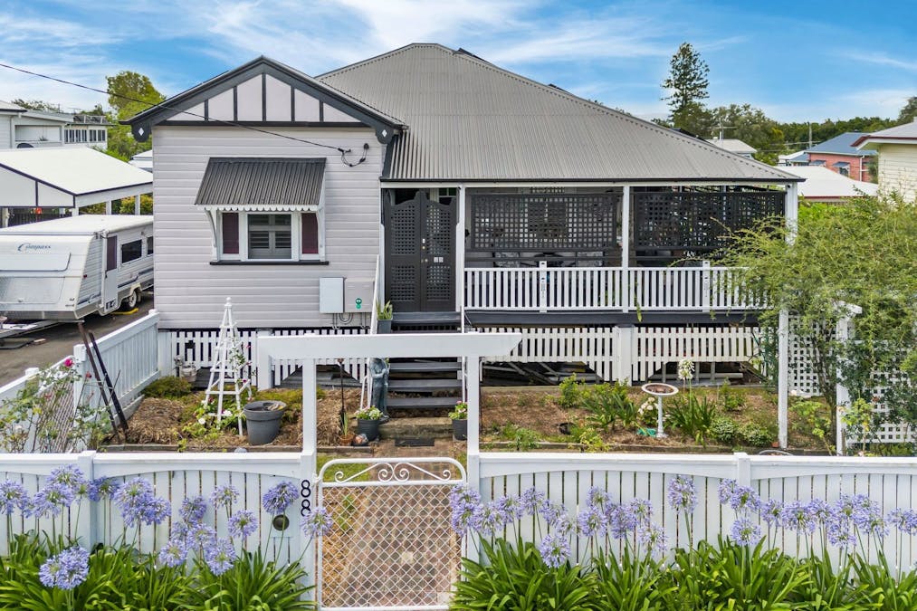 88 Glebe Road, Newtown, QLD, 4305 - Image 35