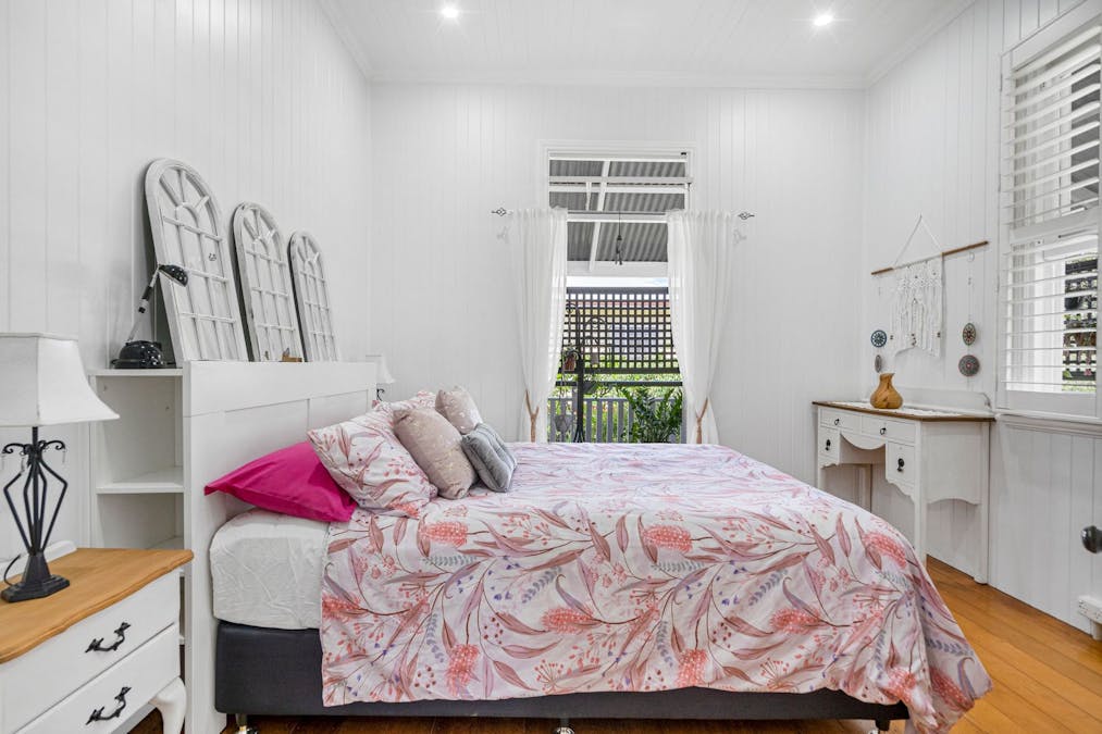 88 Glebe Road, Newtown, QLD, 4305 - Image 4