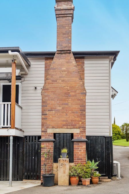 88 Glebe Road, Newtown, QLD, 4305 - Image 24