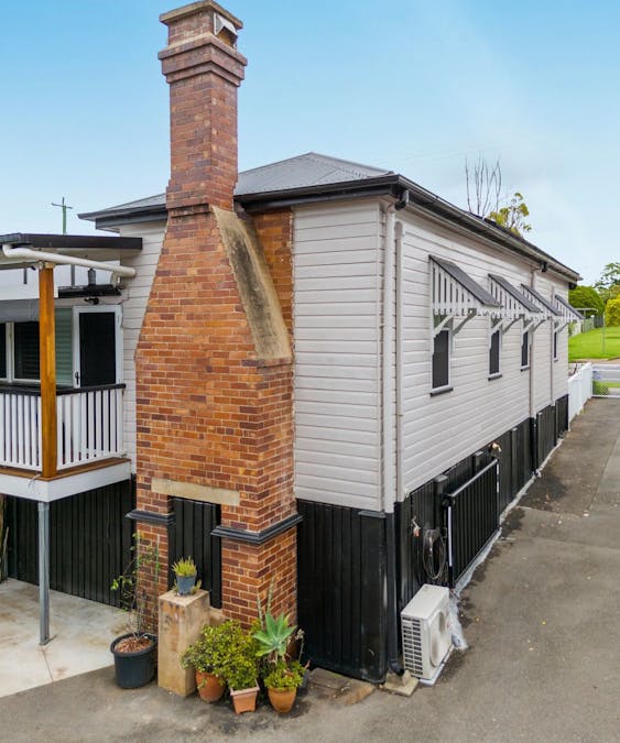 88 Glebe Road, Newtown, QLD, 4305 - Image 30