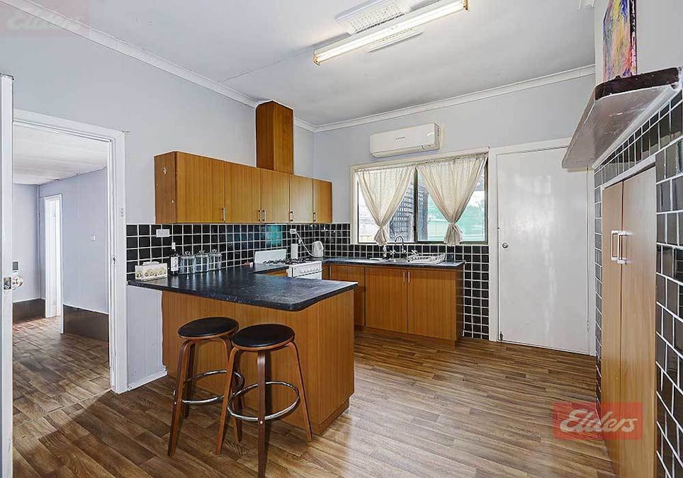 12 Burns Street, Narrogin, WA, 6312 - Image 4
