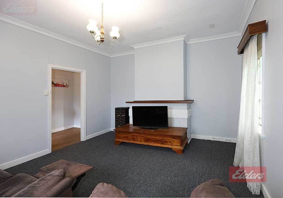 12 Burns Street, Narrogin, WA, 6312 - Image 11
