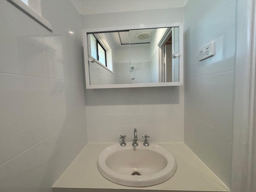 24 Shallcross Street, East Carnarvon, WA, 6701 - Image 19
