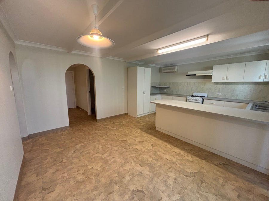 24 Shallcross Street, East Carnarvon, WA, 6701 - Image 5