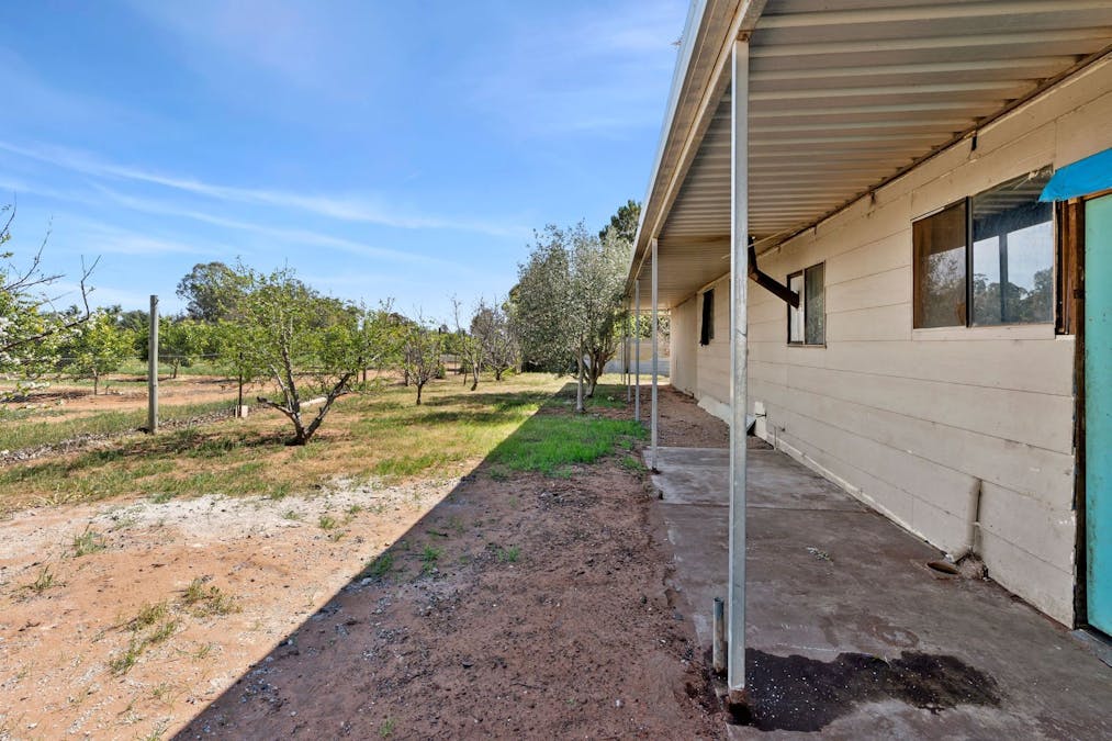 7 Cameron Street, Sunlands, SA, 5322 - Image 5