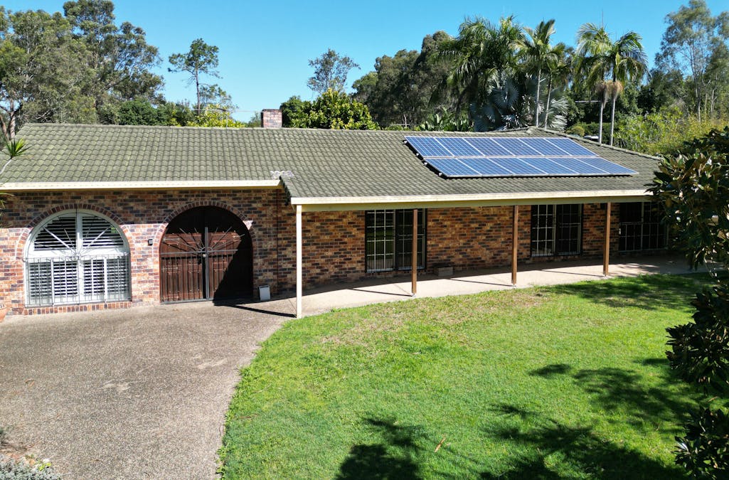 9 Elaine Street, Karalee, QLD, 4306 - Image 3