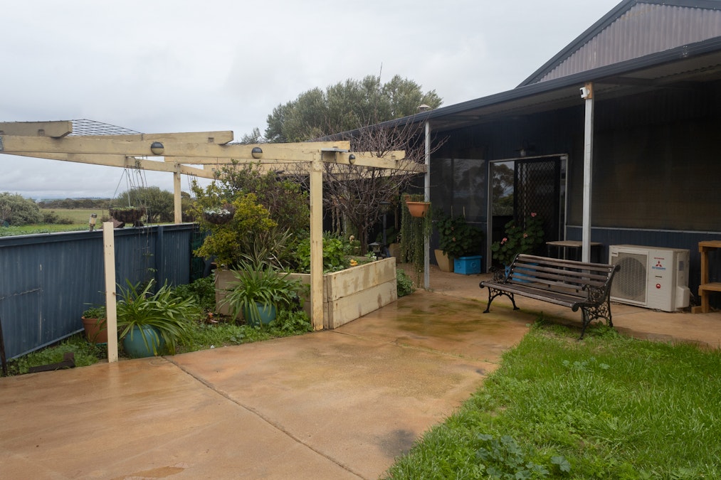 13580 Goldfields Road, Hines Hill, WA, 6413 - Image 15