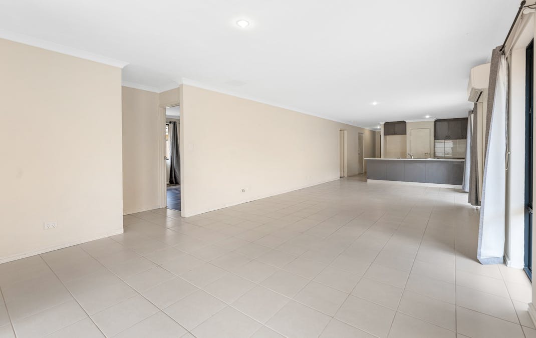 43 Wanstead Vista, Bertram, WA, 6167 - Image 14