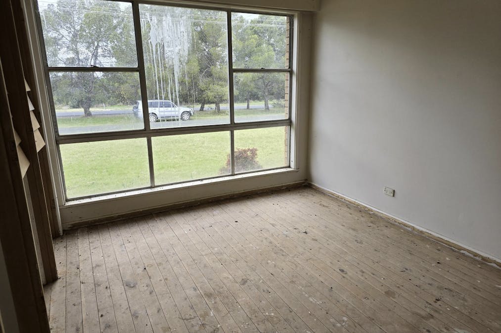 48 Russell Street, Parkes, NSW, 2870 - Image 8