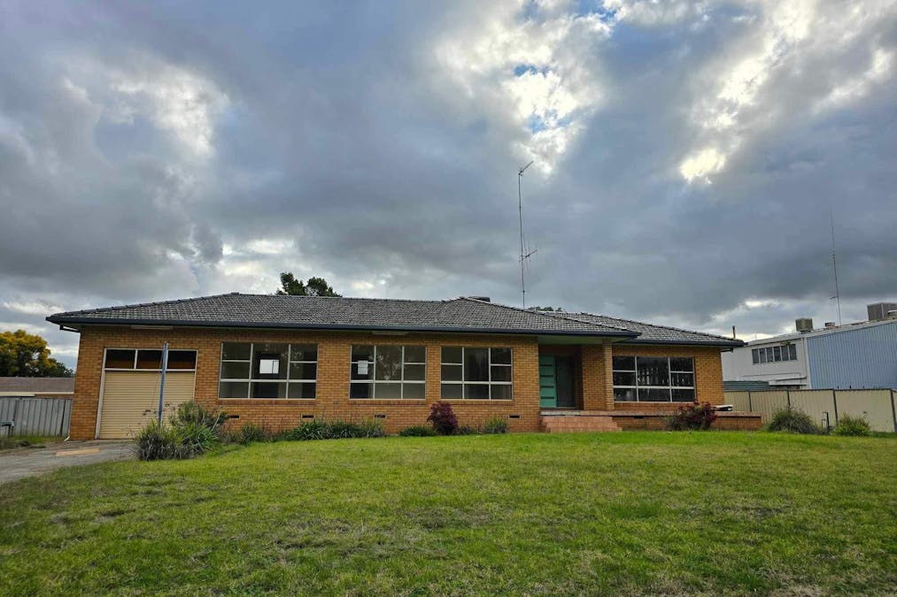 48 Russell Street, Parkes, NSW, 2870 - Image 19